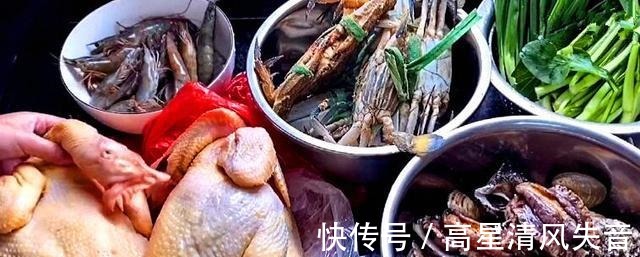 山东小伙陪媳妇回娘家，看着一大桌丰盛的饭菜，直呼有个好亲家！