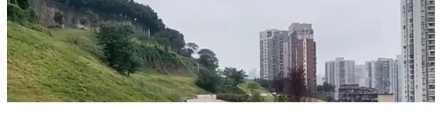 土地使用权|重庆两家老房企资金断裂，两块主城核心土地打7折，8折抛售