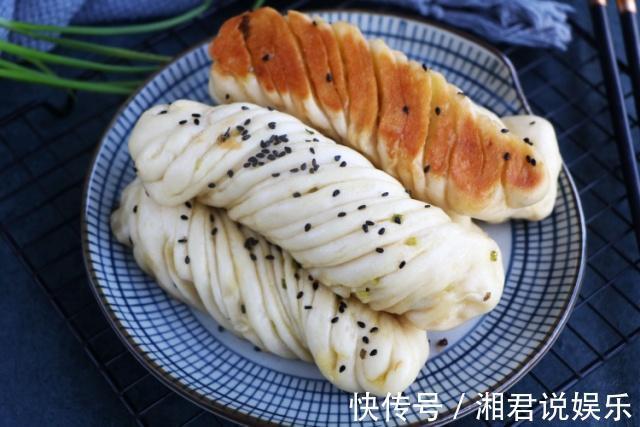 花卷别总去蒸,换种方式煎一煎,香脆有嚼劲