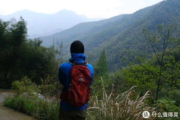 我的独家背包 篇五：新魔爪全新升级的空景背负真香OSPREY Talon 22新老对比简评