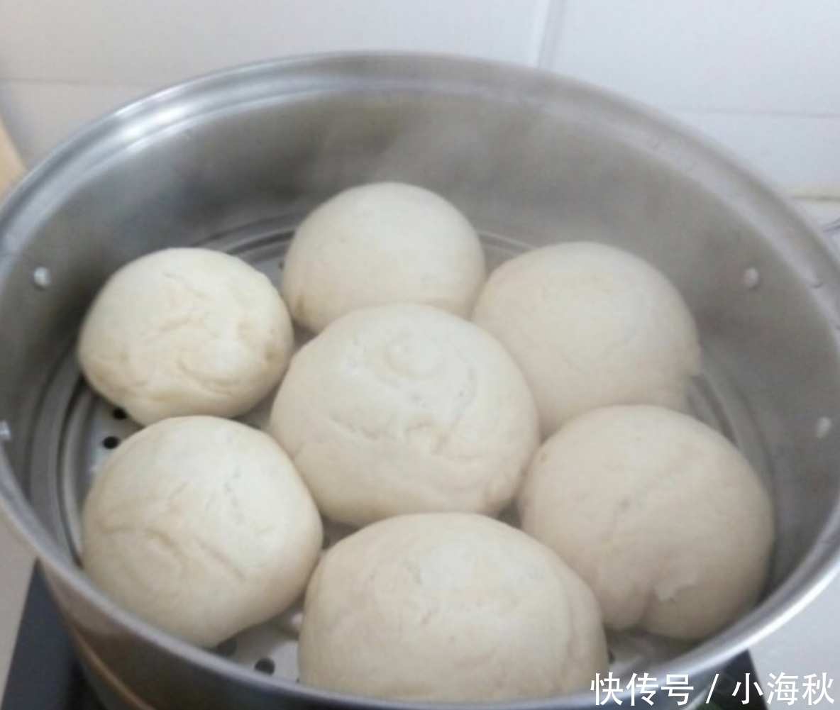 饮料|蒸馒头别再傻傻放酵母,只需加一瓶“饮料”不仅馒头更白,还更香