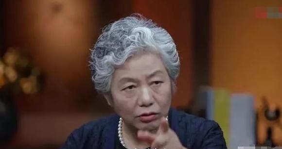 李玫瑾|李玫瑾当孩子学会顶嘴时,家长多说3句话,孩子以后会来感激你
