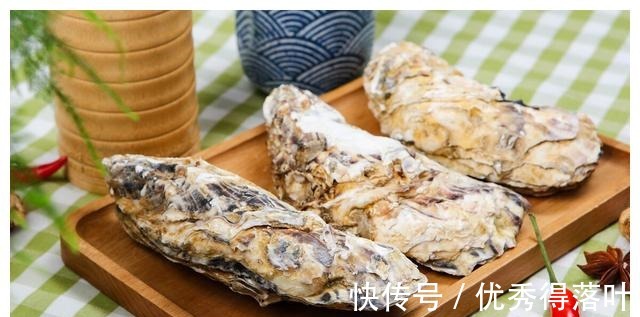 椰棗|建議中老年人冬季多吃4種健康食物，好吃不貴，對身體好！