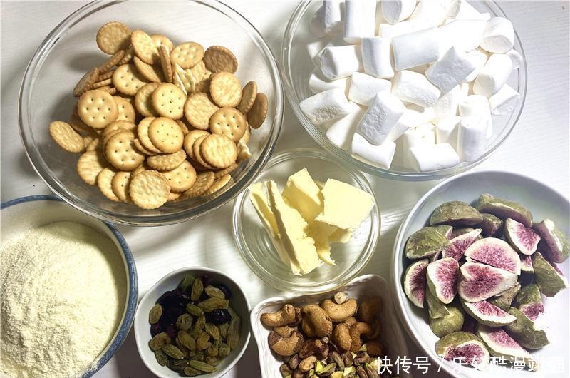 过年别买糖,教你做网红雪花酥,又酥又香好吃到爆,10分钟搞定