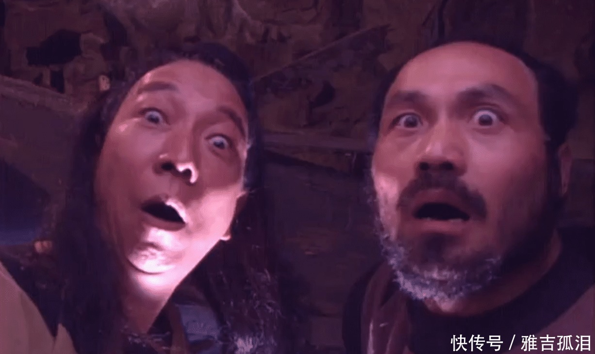 盗墓贼闯入将军墓,济公一扇子复活将军,直接吓死盗墓贼