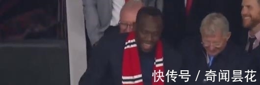 绝杀|C罗罕见暴怒,高举双手大喊NO!2-1绝杀后,看台上的老爵爷笑了
