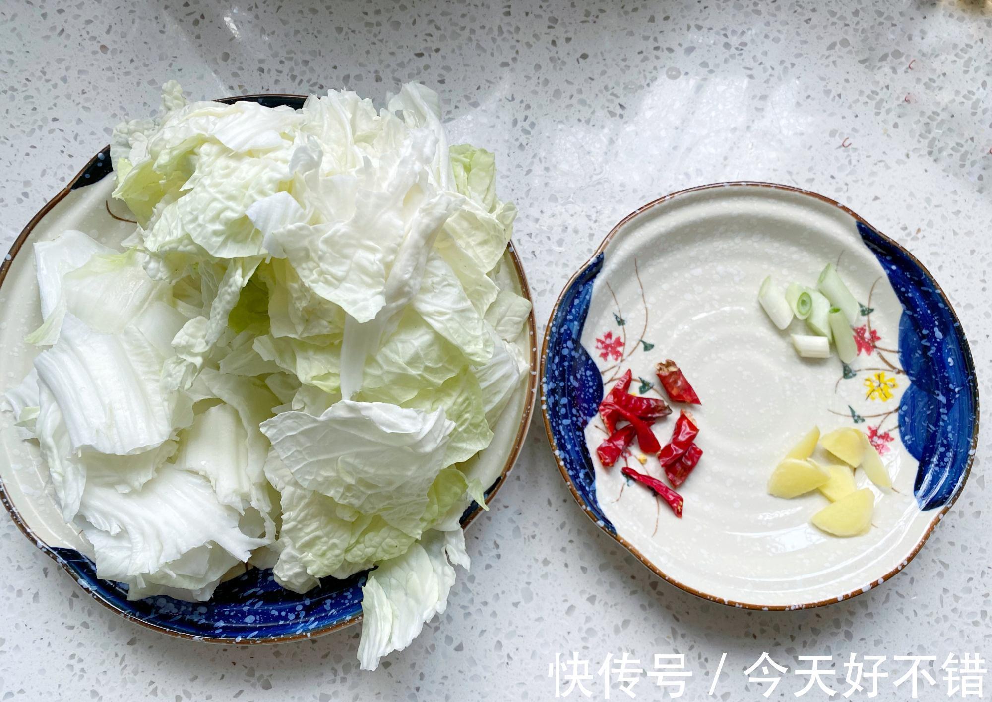 天冷北方遇到此菜，一买就是十几斤清甜可口，家家户户都爱吃