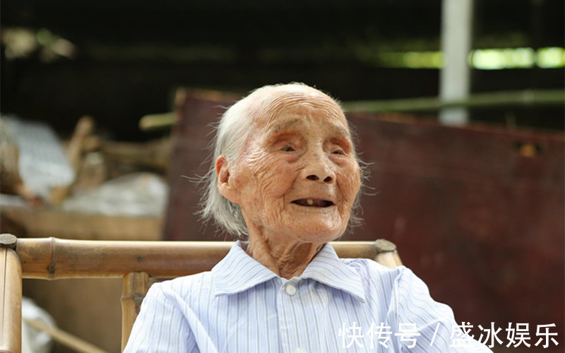 二小|六十岁后,长寿者都会有“一深,二小,三大”的特征,究竟指哪些