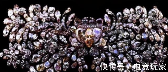 头饰$来自俄罗斯皇室的神秘珠宝,奢华的设计风格,带你领略不一样的美!