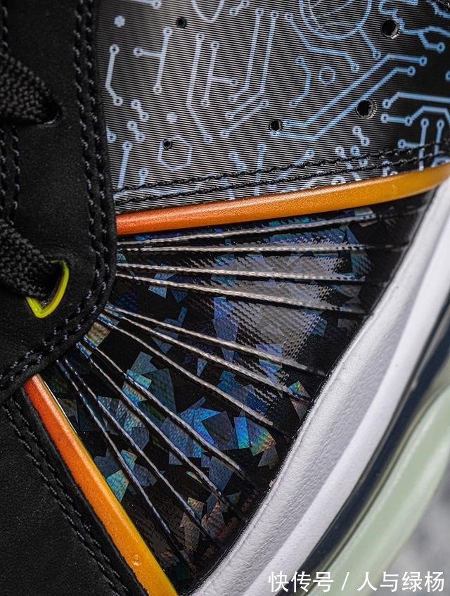 spac 「大灌篮」LeBron 8 抢先上脚!这个细节很多人都没看懂