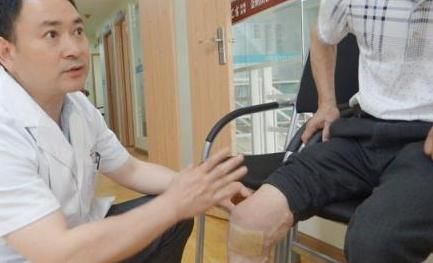 花椒和生姜巧妙搭配，治疗腿疼有奇效，除湿驱寒去积液