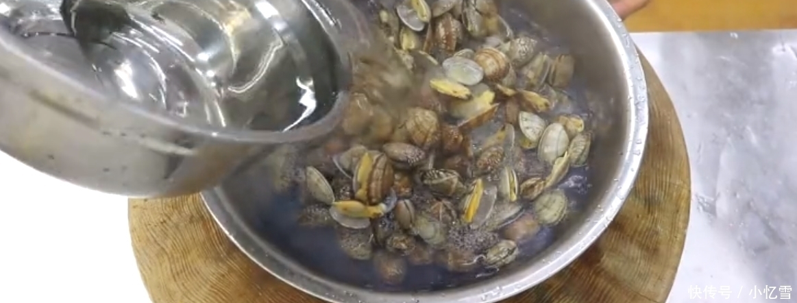 粉丝蒸花甲家常做法,老少皆宜,按照方法谁也会做