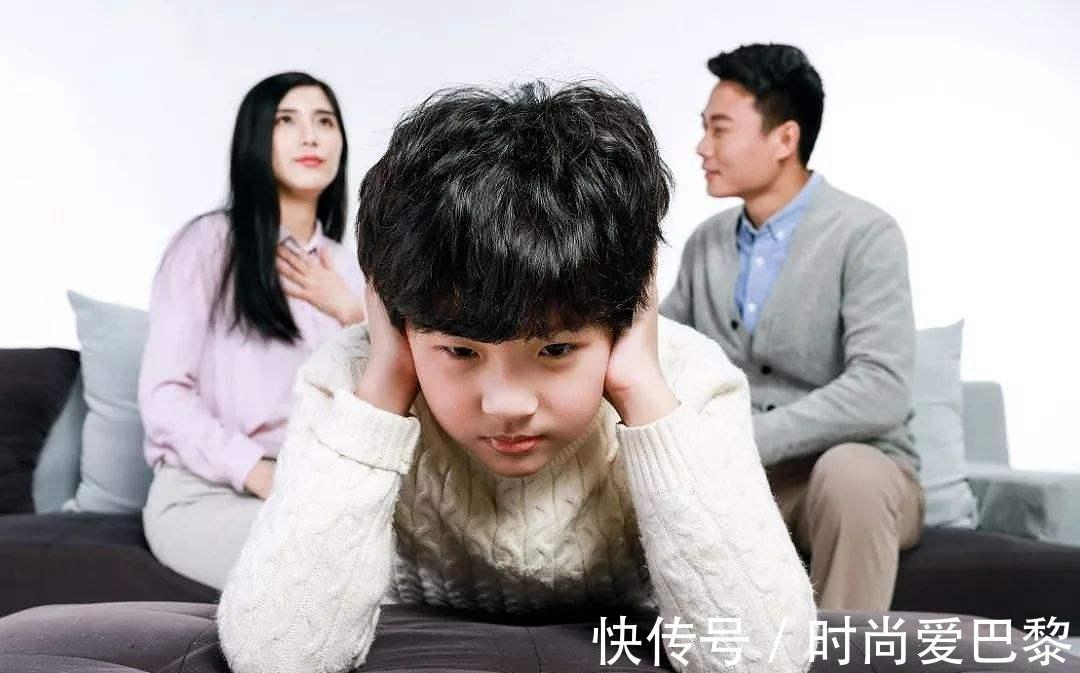 习惯|想让孩子阳光自信,爸爸先自查,改掉3个习惯,娃受益一生