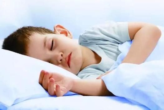 发育|新版“儿童身高表”出炉,10岁就140厘米,你家孩子达标吗