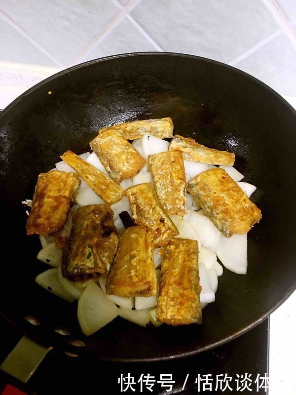 它比牛肉贵,比鲍鱼鲜,冬天一斤68,但贵也要吃,孩子吃少生病