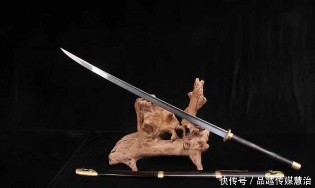 克星|四大名刀之一的日本刀抗衡,那么苗刀为什么是日本刀的克星呢?