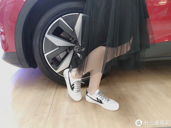 鞋垫|机大婶评测 篇四百九十：小米有品新上回力独家定制帆布鞋，我的青春回来了