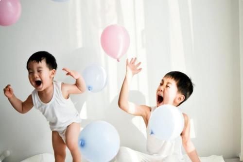 大宝|二胎年龄差几岁比较合适?过了这个年龄段,妈妈带起娃来更省心