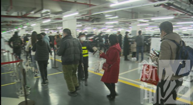 老年|3天接待游客226.84万人次！上海各大景区疫情防控检查已启动：限流75%，严格预约制→