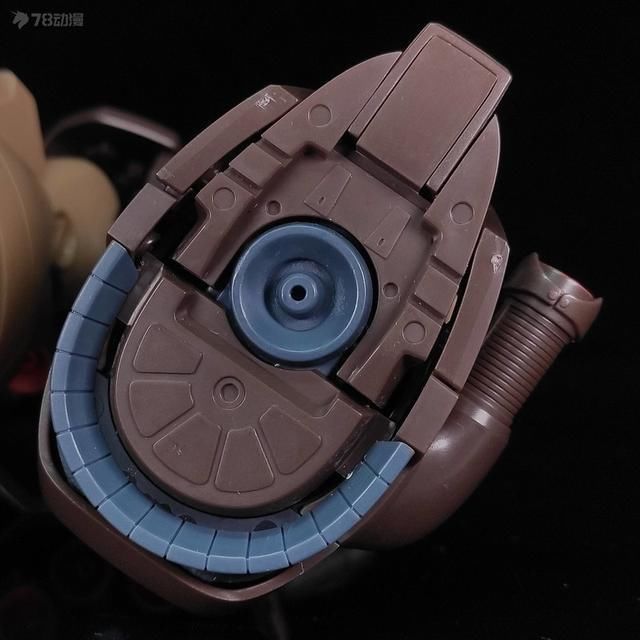 土黄色|78民间测评：ROBOT魂 热带型大魔 金巴莱德基地式样
