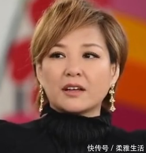 2003年,裸辞央视自立门户的她,亲手把伺候她多年保姆送进监狱