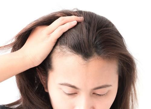 雌激素补充剂|女性快绝经时，身体或会出现6个变化，平时要细心观察，多保养