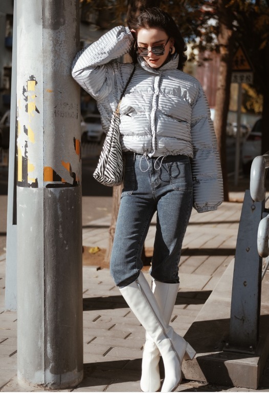 小姐姐|羽绒服怎么穿才时髦?建议“越短越好”,160cm小个子有救了