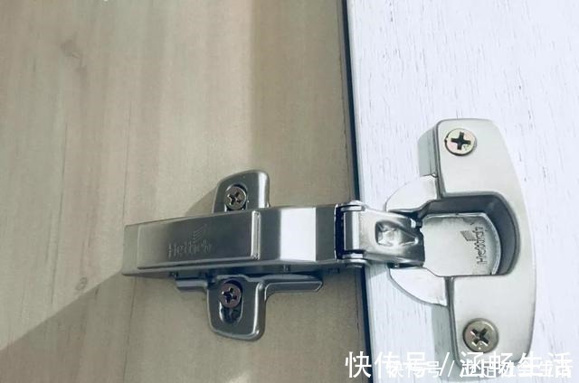 工人|厨房橱柜验收分四步,就算安装时不在场,也不怕工人动手脚!