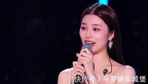 《好聲音10》媒體評(píng)審誰(shuí)炫技削誰(shuí),誰(shuí)嘚瑟踩誰(shuí),不管你是誰(shuí)