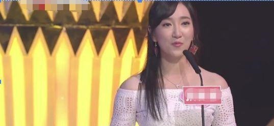 非诚勿扰, 理工小帅哥放着23位美女不要, 却跟1号冯阿姨牵手成功!