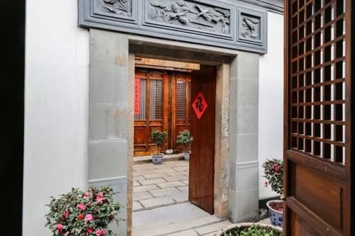 华阳老街拐角处，这间名为“庆阳书屋”的老宅有没有惊艳到你？