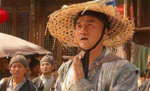 和尚|皇帝问和尚:我怎么死?和尚:死在牛背上,皇帝冷笑,后预言成真