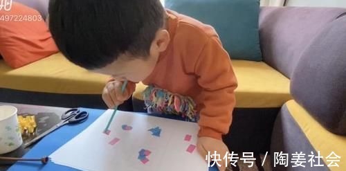 白纸|最好的早教在家里,一张白纸,一个吸管就能让宝宝玩到停不下来