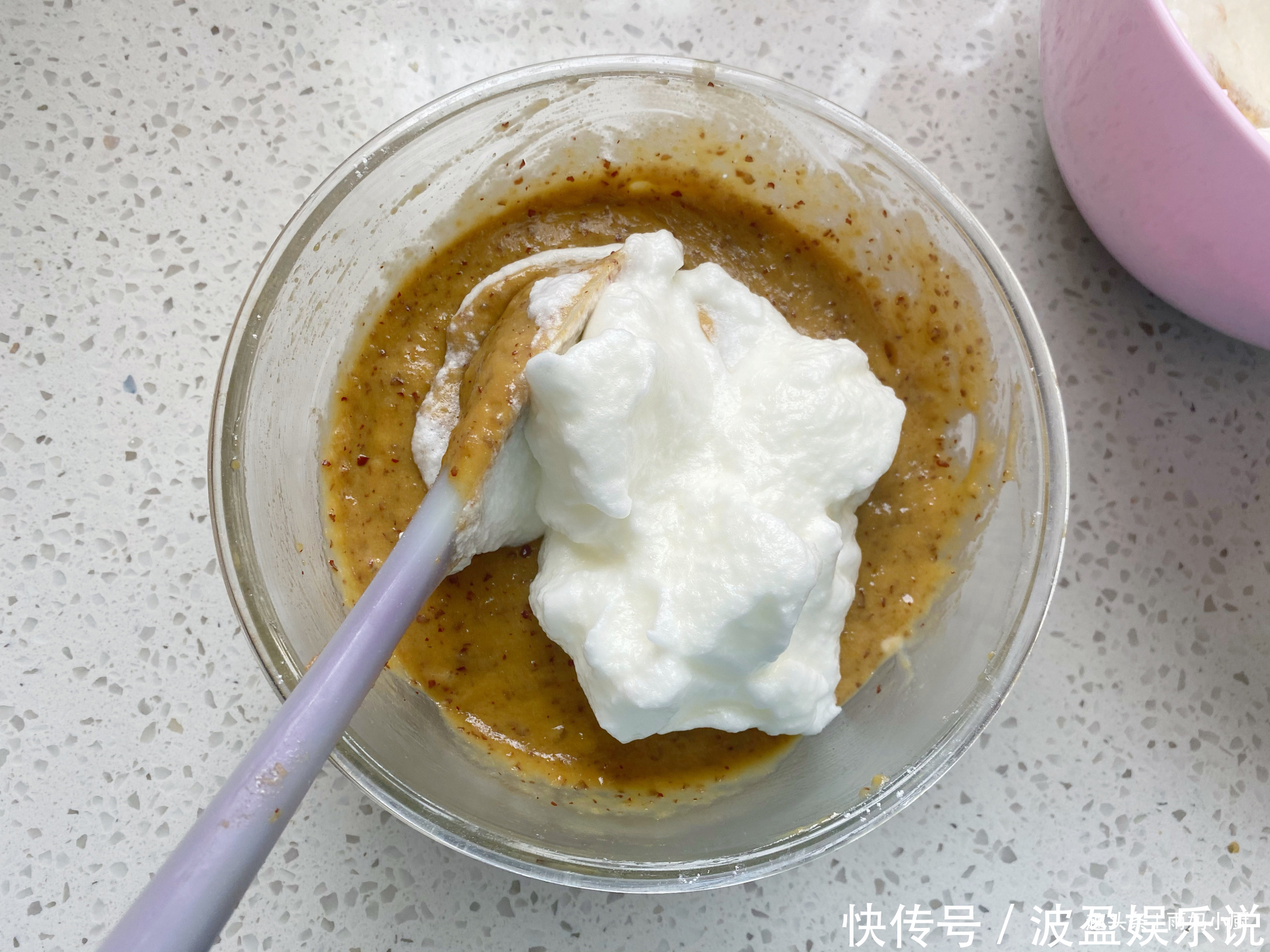  口感|红枣别只会煮饭了，用来做蛋糕枣香浓郁，口感松软越吃越香