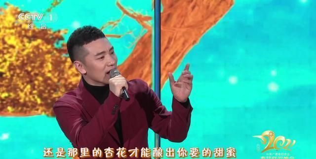 央视春晚王琪为骆文博“做嫁衣”，明明是唱歌，注意力被舞者吸引