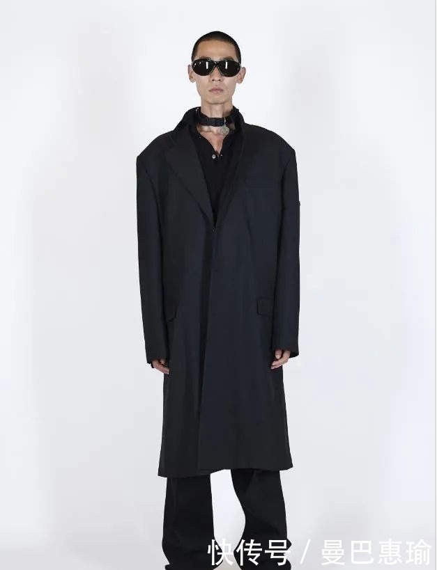 巴黎|Balenciaga 2021春夏|巴黎街头帅气的夜行者