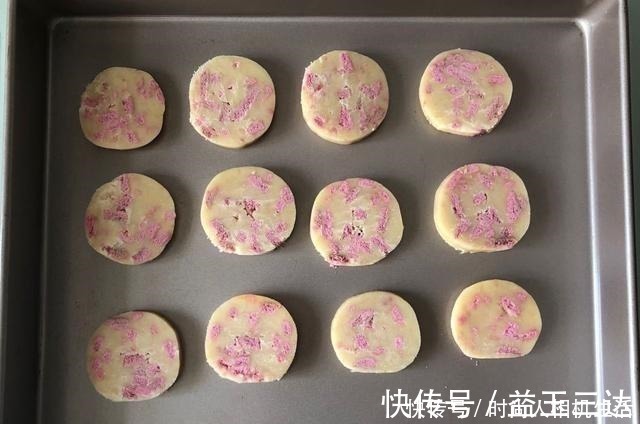 奥利奥的网红新吃法，免打发，零失败，奶味浓郁，一学就会真简单