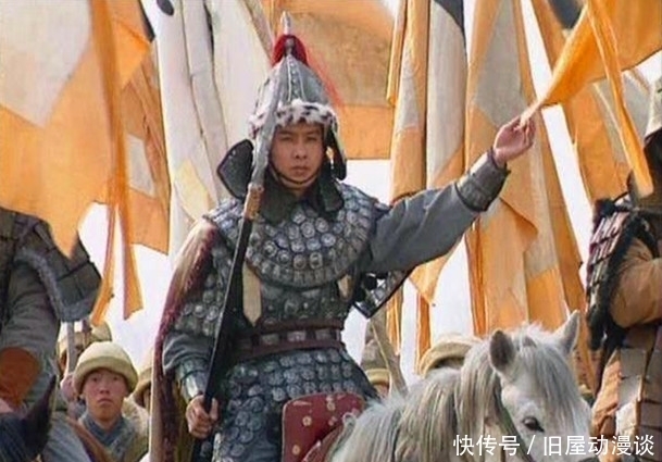 三国|三国里面最名不副实武将,声望与吕布相当,却差点儿被末流武将斩杀
