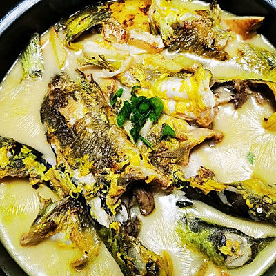 黄骨鱼豆腐汤|砂锅黄骨鱼豆腐汤