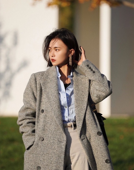 针织衫 普通人穿大衣,只要学会选款和搭配,也能时髦不俗气!