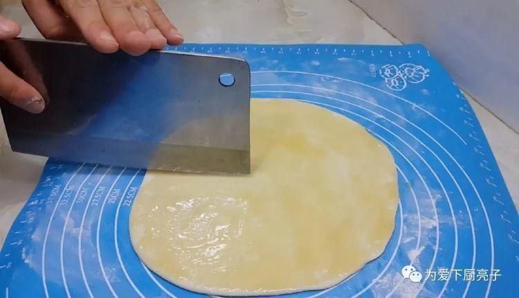 馒头|烙饼这么做太香了，开水一烫，张张柔软又劲道，学会天天不起早
