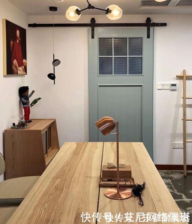 主妇|聪明主妇巧装95㎡小宅:阳台加了一面墙,却让家里处处有惊喜!