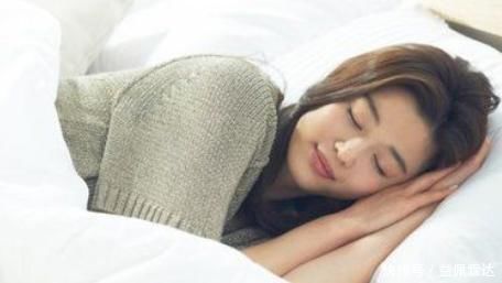 睡眠|年龄越大,失眠越重!3果3水是纯天然的“安眠药”,常吃可缓解