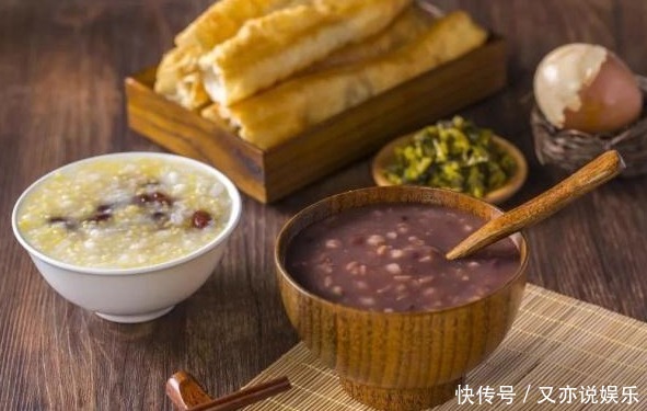 悄悄“偷走”寿命的五个习惯，熬夜仅排第二，再舒服也尽量忍住