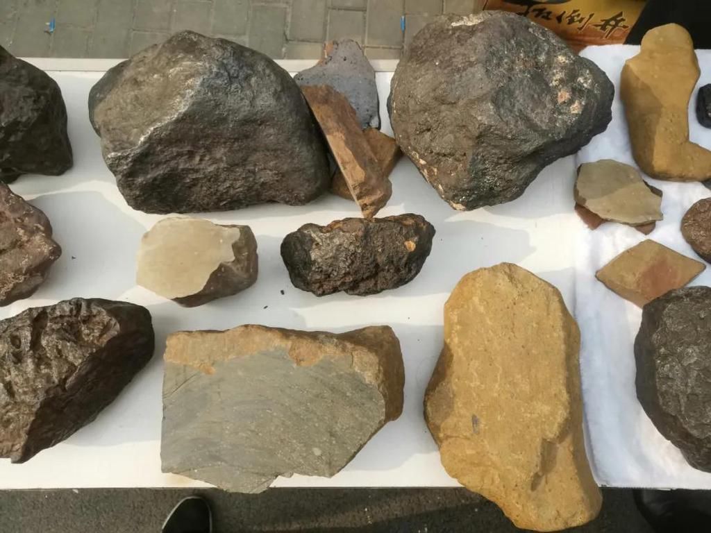  陨石|“群星”在故都闪耀——第四届临淄齐国商城陨石展