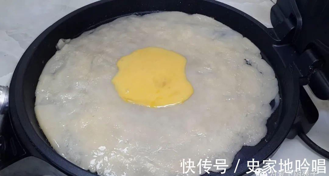 新手|早餐饼怎么做才简单吗,教你一招,5分钟烙三张,新手一次就成功