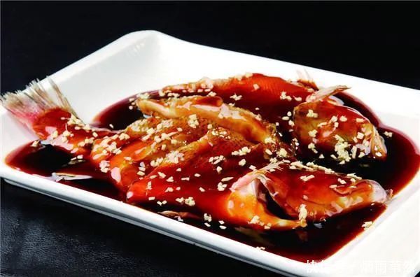 那些最难吃的6大地方特色小吃，名气还很大，你旅游吃过几样？