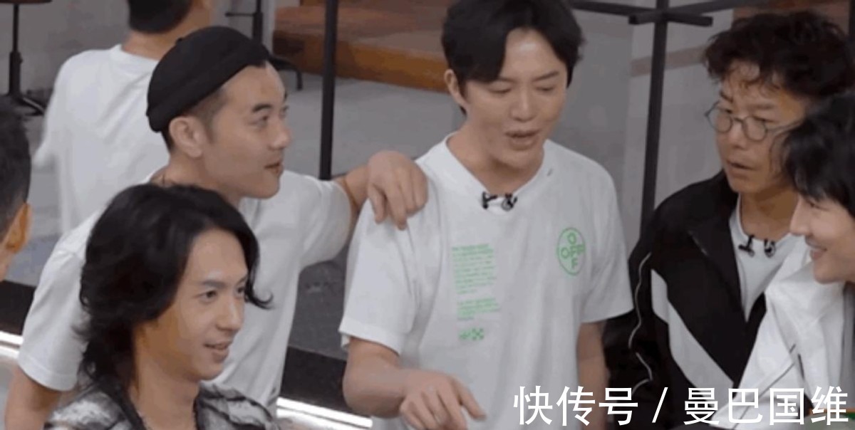 二公|《披哥》体面的淘汰:李云迪笑着离开,他活成了大家没想到的样子