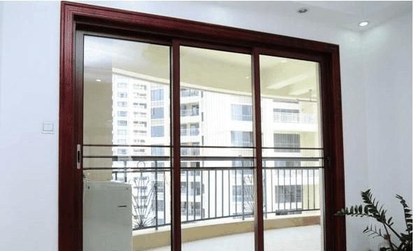 阳台|头次见阳台不装推拉门装这个,实用又好看,真后悔我家没早点发觉