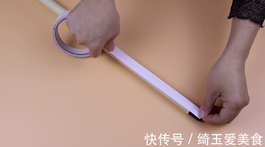 你家有旧棉服毛领吗？这用途太棒了，不用裁剪，家家户户都能用到